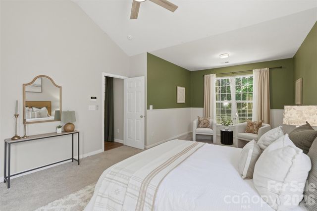 2454 Carmathen Road, Charlotte, NC 28269