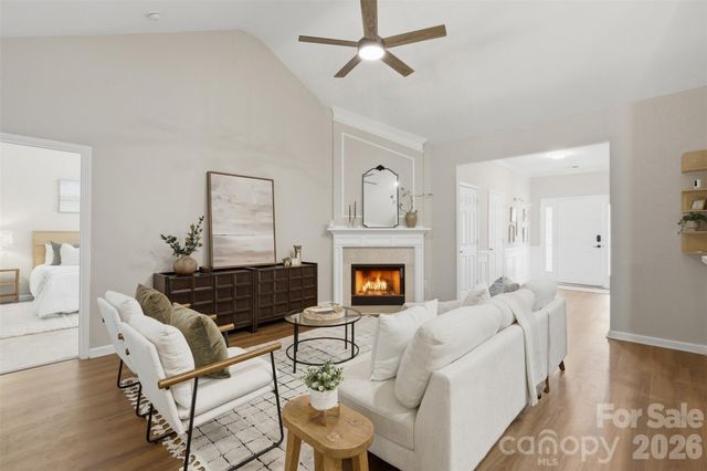 2454 Carmathen Road, Charlotte, NC 28269