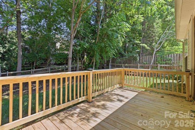2454 Carmathen Road, Charlotte, NC 28269