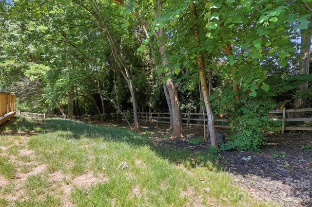 2454 Carmathen Road, Charlotte, NC 28269