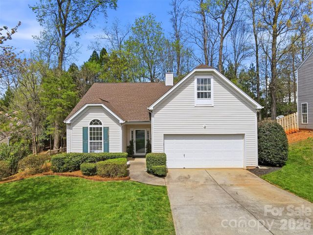2454 Carmathen Road, Charlotte, NC 28269
