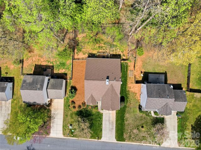 2454 Carmathen Road, Charlotte, NC 28269