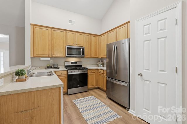 2454 Carmathen Road, Charlotte, NC 28269