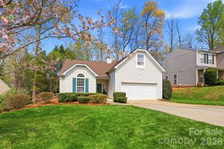 2454 Carmathen Road, Charlotte, NC 28269
