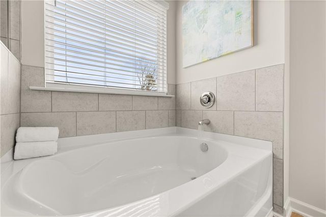 752 Ellis Spring Way, Lawrenceville, GA 30045