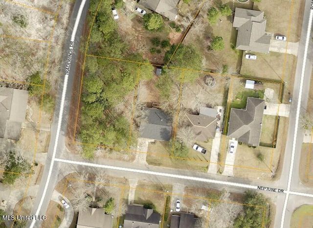 3308 Neptune Drive, Gautier, MS 39553