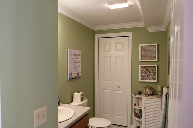 73 Bridle Cross Road 73, Fitchburg, MA 01420