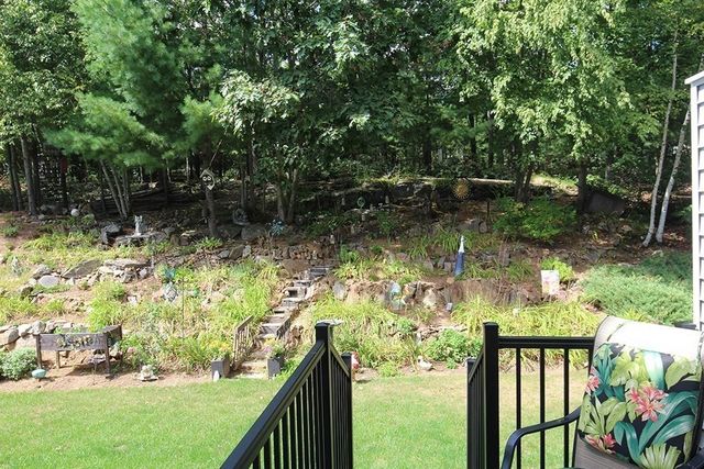 73 Bridle Cross Road 73, Fitchburg, MA 01420