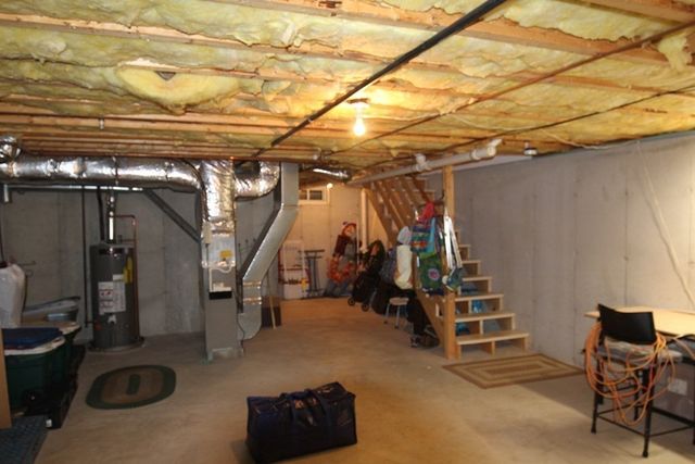 73 Bridle Cross Road 73, Fitchburg, MA 01420