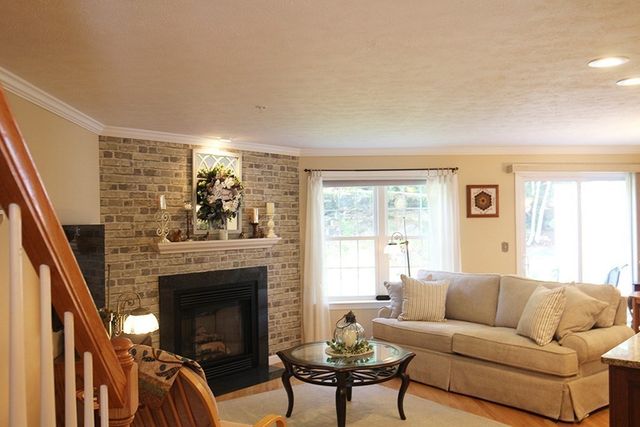 73 Bridle Cross Road 73, Fitchburg, MA 01420