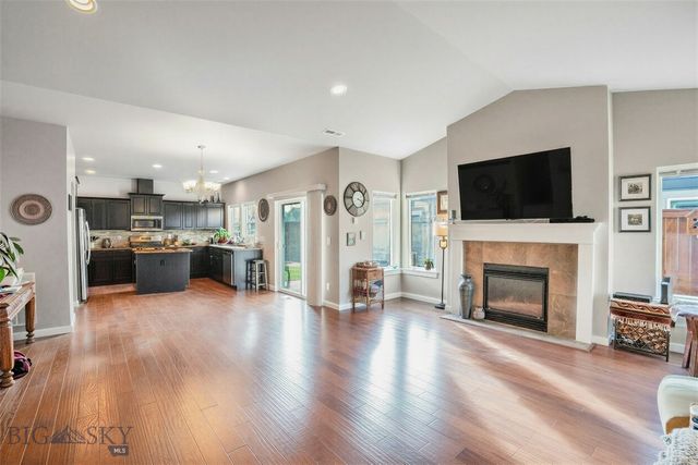 5025 Dragon Fly Street, Bozeman, MT 59718