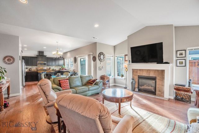 5025 Dragon Fly Street, Bozeman, MT 59718