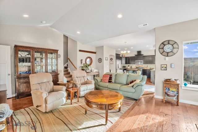 5025 Dragon Fly Street, Bozeman, MT 59718