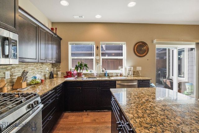 5025 Dragon Fly Street, Bozeman, MT 59718