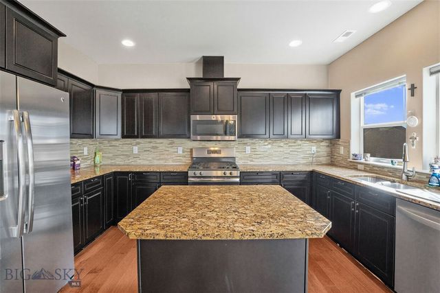 5025 Dragon Fly Street, Bozeman, MT 59718