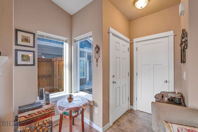 5025 Dragon Fly Street, Bozeman, MT 59718