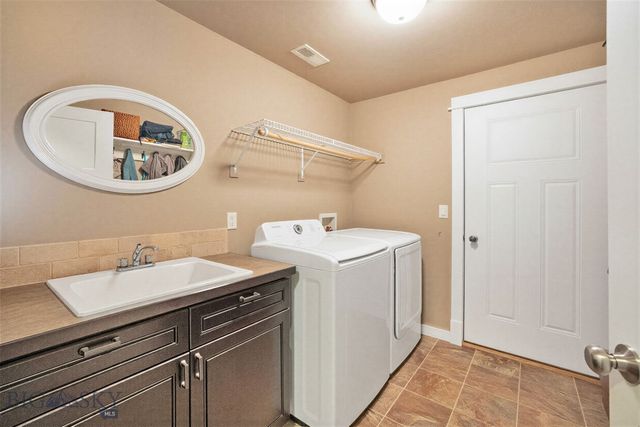 5025 Dragon Fly Street, Bozeman, MT 59718