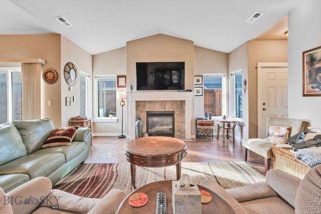 5025 Dragon Fly Street, Bozeman, MT 59718