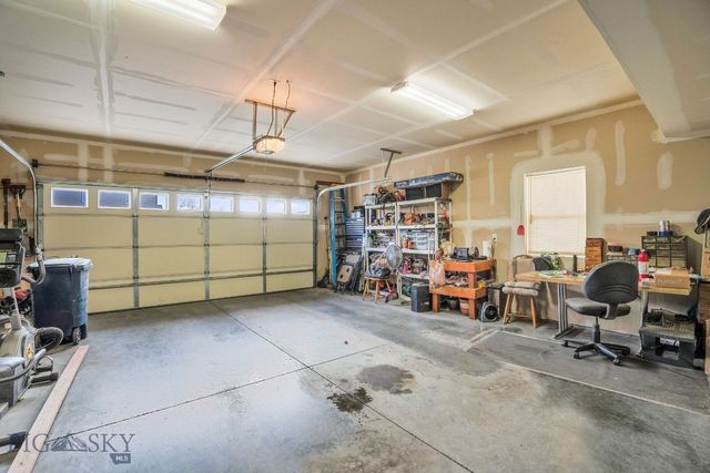 5025 Dragon Fly Street, Bozeman, MT 59718