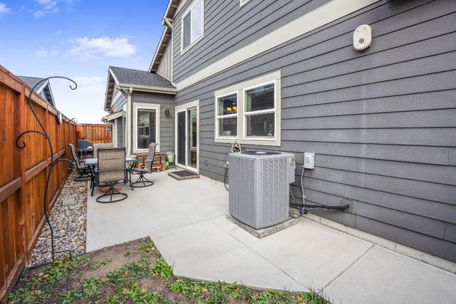 5025 Dragon Fly Street, Bozeman, MT 59718