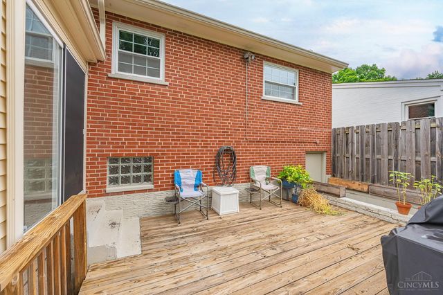 919 Rosetree Lane, Anderson Twp, OH 45230