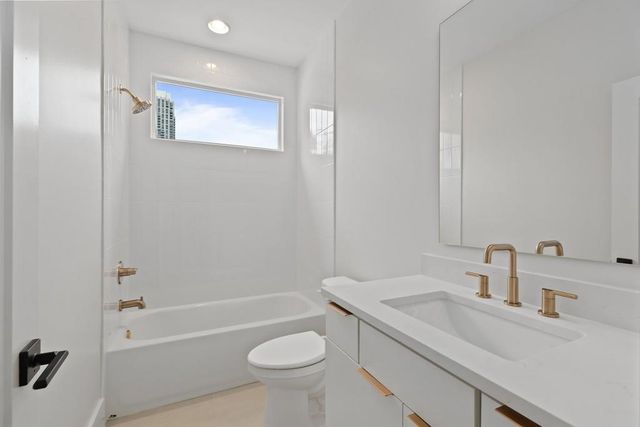 1186B Francis NW Street, Atlanta, GA 30318