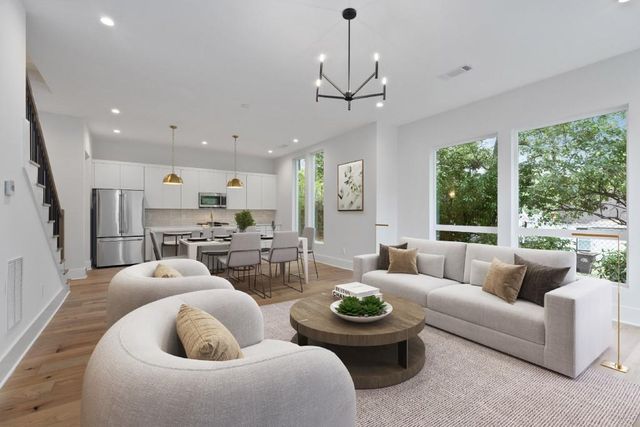 1186B Francis NW Street, Atlanta, GA 30318