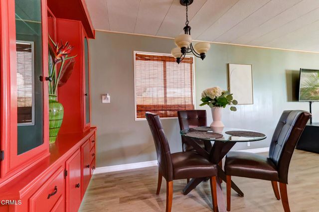 4388 Central Avenue 37, Camarillo, CA 93010