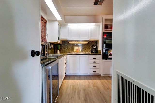 4388 Central Avenue 37, Camarillo, CA 93010