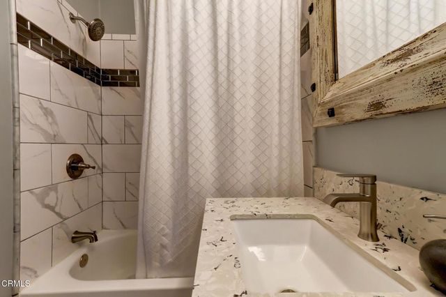 4388 Central Avenue 37, Camarillo, CA 93010