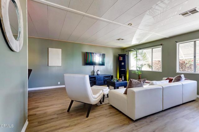 4388 Central Avenue 37, Camarillo, CA 93010