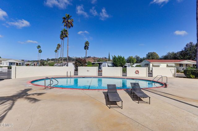4388 Central Avenue 37, Camarillo, CA 93010