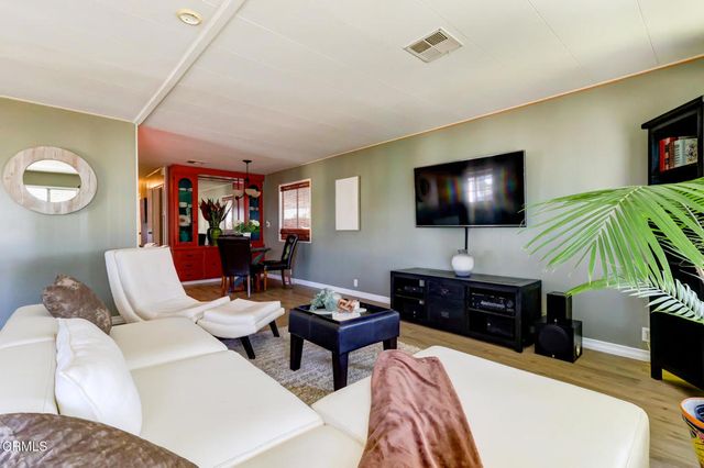 4388 Central Avenue 37, Camarillo, CA 93010