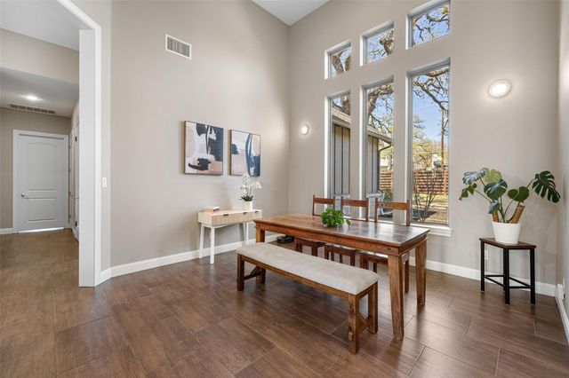 1017 S Quinlan Park RD, Austin, TX 78732