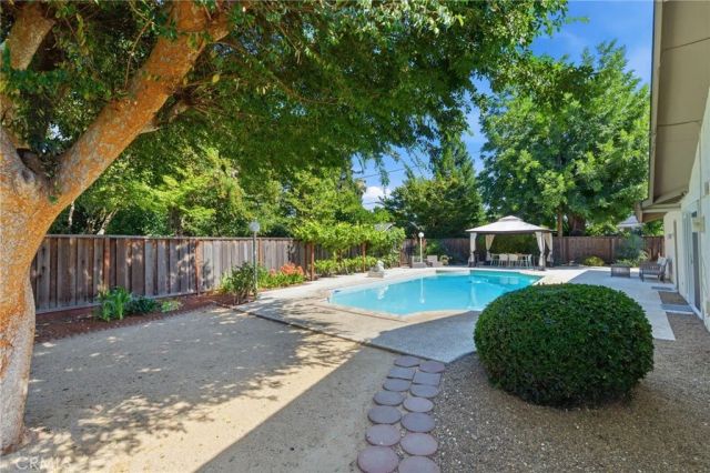 1060 Colorado, Merced, CA 95340