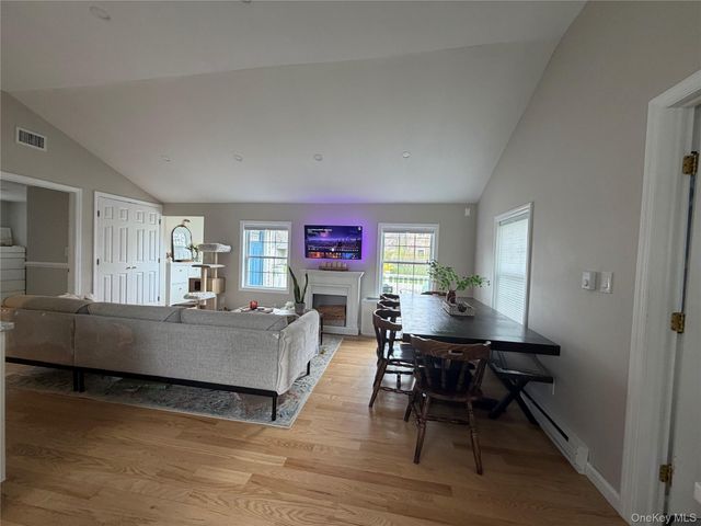 8 Castle Street, East Patchogue, NY 11772
