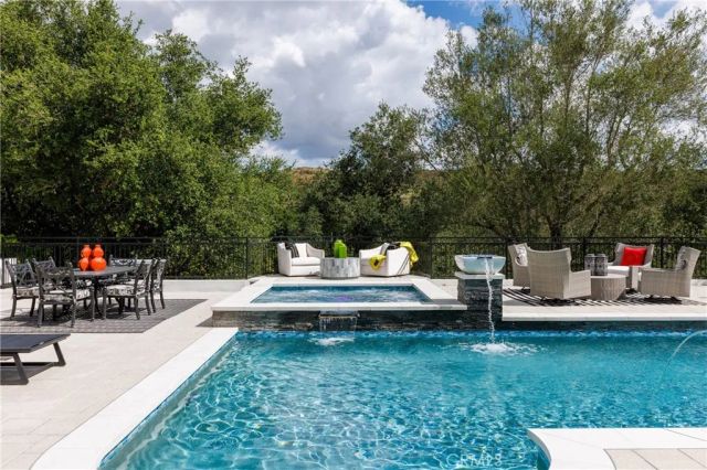 8 Palomino, Coto De Caza, CA 92679