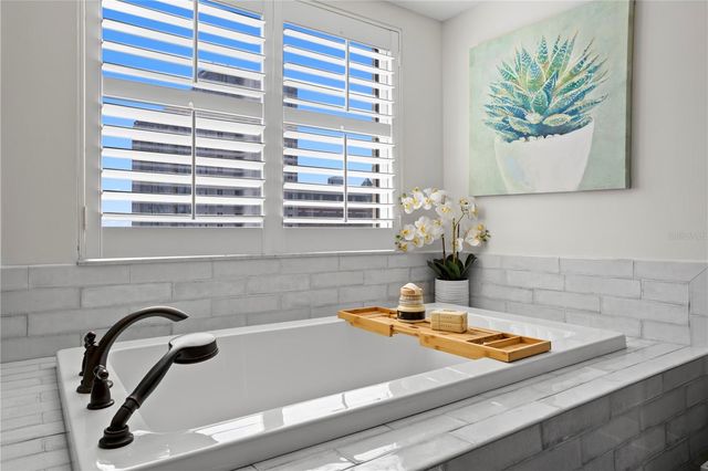 371 CHANNELSIDE WALK WAY 703, Tampa, FL 33602