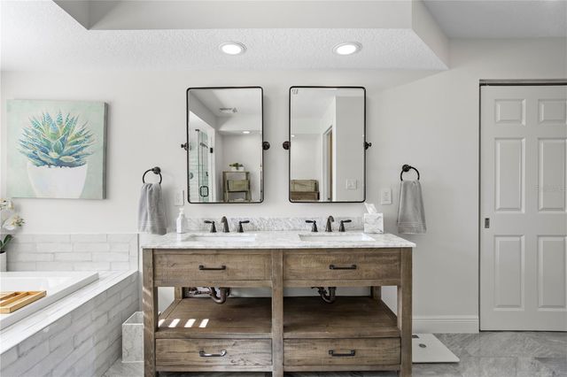 371 CHANNELSIDE WALK WAY 703, Tampa, FL 33602