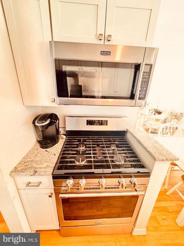 5 E 73RD ST, Harvey Cedars, NJ 08008