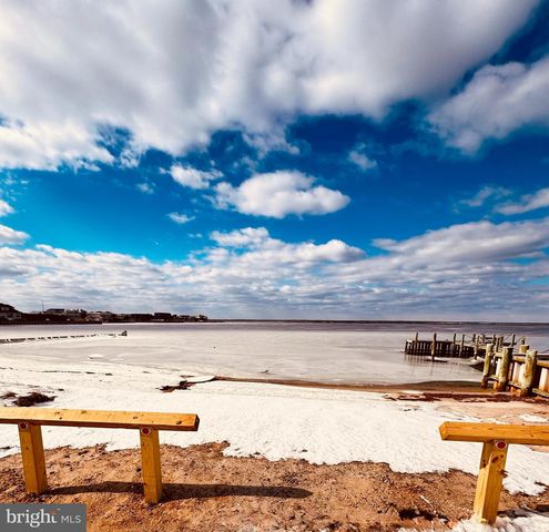 5 E 73RD ST, Harvey Cedars, NJ 08008