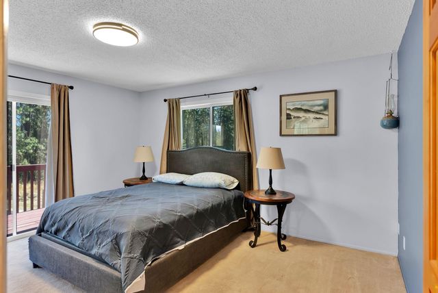 22417 W Malloy Prairie Rd, Cheney, WA 99004