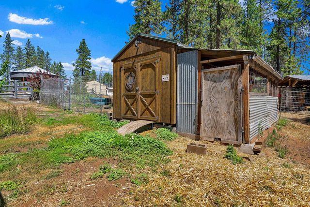 22417 W Malloy Prairie Rd, Cheney, WA 99004