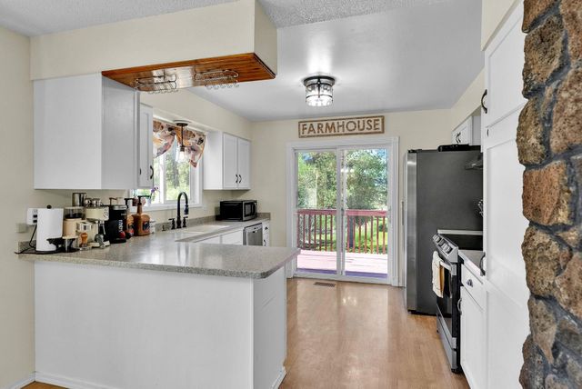 22417 W Malloy Prairie Rd, Cheney, WA 99004