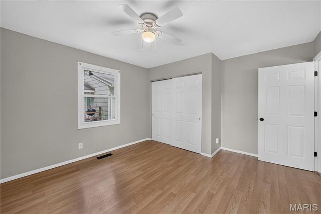 908 Des Peres Drive, St Louis, MO 63131