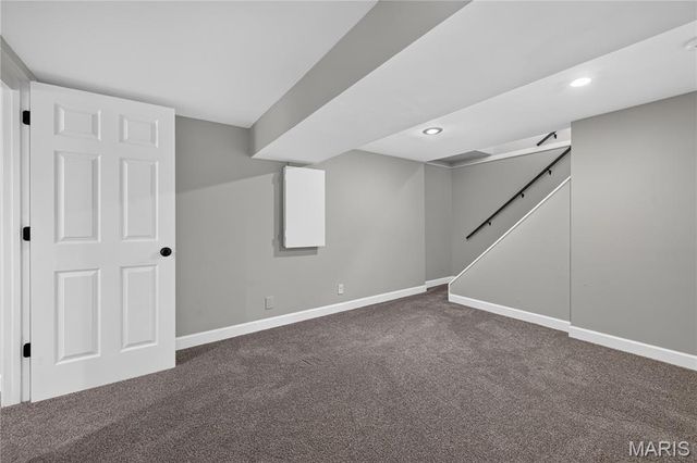 908 Des Peres Drive, St Louis, MO 63131