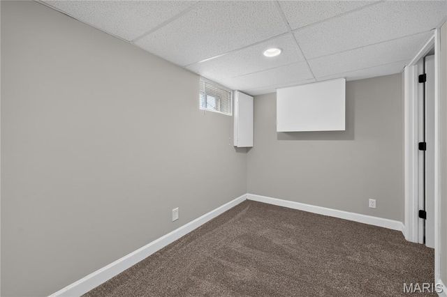 908 Des Peres Drive, St Louis, MO 63131