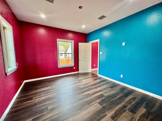 1839 Road 5502, Cleveland, TX 77327