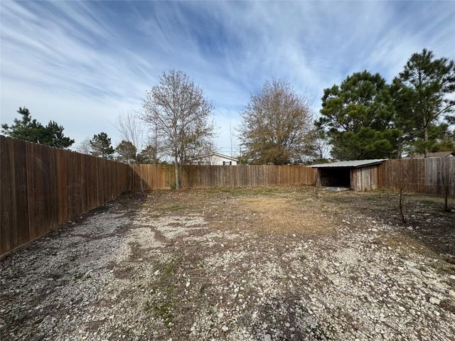 1839 Road 5502, Cleveland, TX 77327