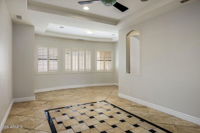 3215 E CONSTANCE Way, Phoenix, AZ 85042